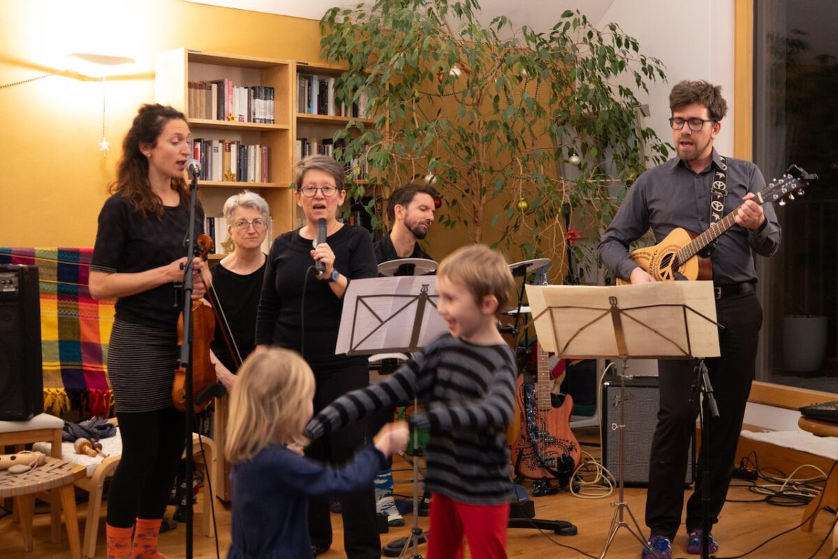 Bunte Socken @ Silvester in Hasendorf